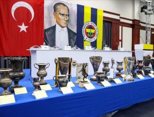 Fenerbahçe’den kupa gösterisi
