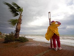 Miami kıyılarında fırtına uyarısı