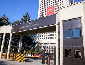 Hazine 3 ihale, bir kira sertifikası satışı yapacak