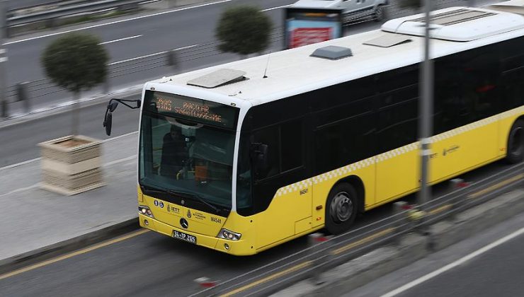 İstanbul ulaşımında öğrenci zammı geri çekildi