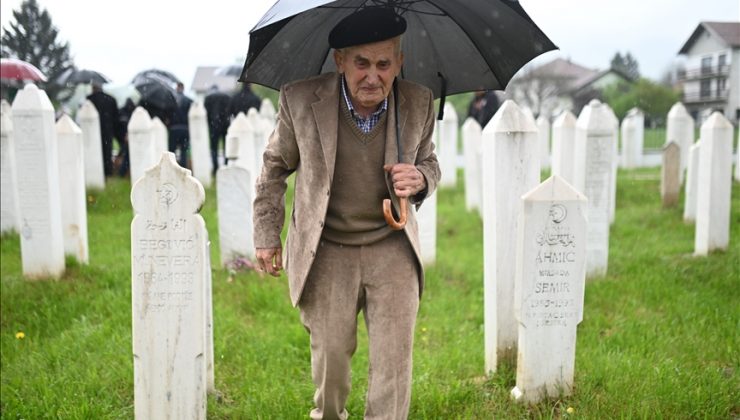 Bosna Hersek’teki Katliamın 9 kurbanı uğurlandı