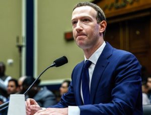 Mark Zuckerberg’e veri davasında suçlama