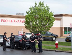 New York’ta süpermarkete silahlı saldırı: 10 ölü