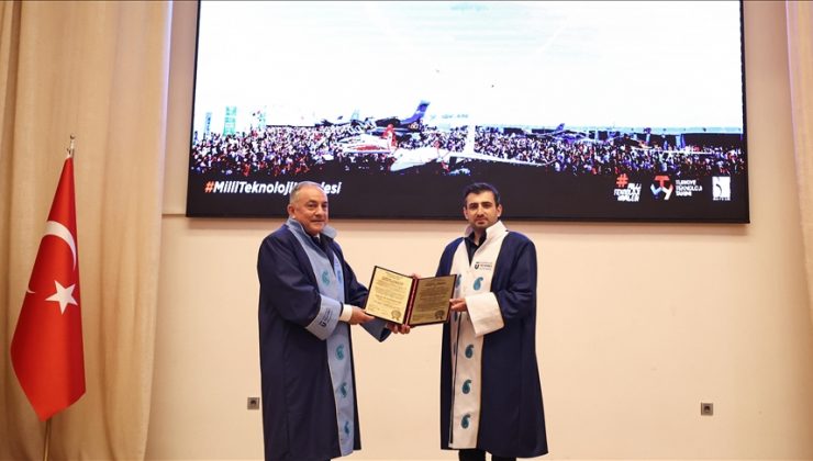 Azerbaycan’da Selçuk Bayraktar’a fahri doktora unvanı