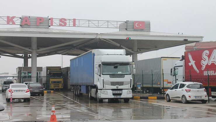 Bulgaristan ile Türkiye, sınır kapılarında frigorifik kamyonların geçiş sorununa çare arıyor