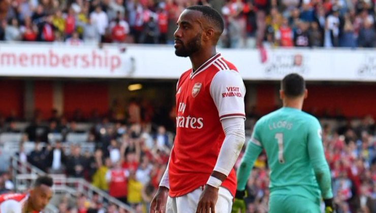 Lacazette Olimpik Lyon’a geri döndü