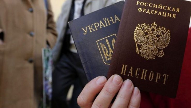 Rusya, Ukrayna’da Rus pasaportu dağıtmaya başladı