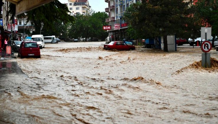 Ankara’da sel: Bir kişi hayatını kaybetti, bir kişi ise hala kayıp