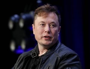 Musk’ın 18 yaşındaki oğlu adını ve cinsiyetini değiştiriyor