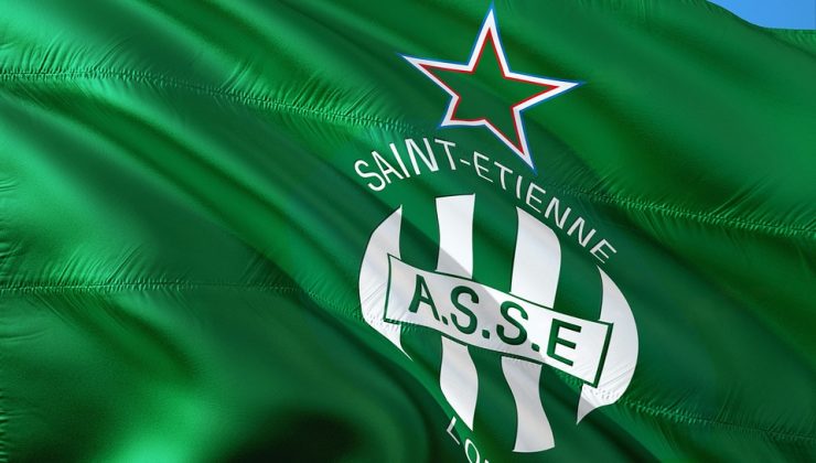 Saint-Etienne, 6 puan silme ve 6 maç seyircisiz oynama cezası aldı