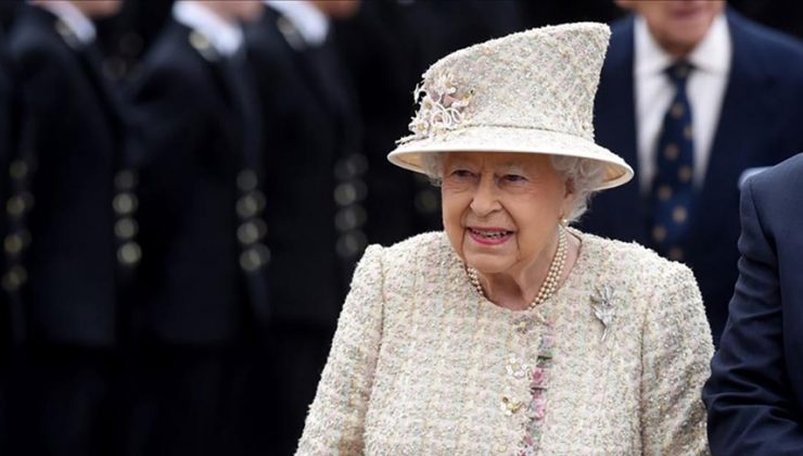 Kanadalılar İngiltere Kraliçesi’nden özür bekliyor
