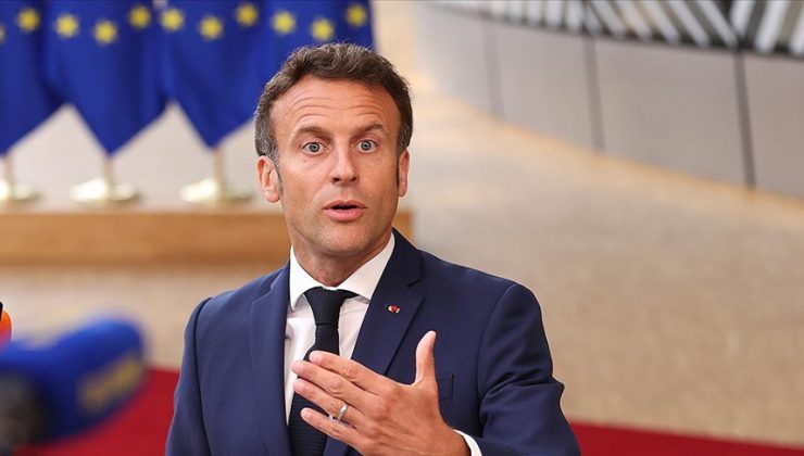 Macron, mecliste siyasi ittifak arayışında