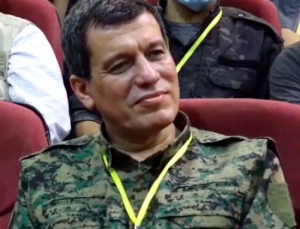 İsveç devlet televizyonunun YPG/PKK seviciliği: Terör örgütü elebaşı Şahin ile röportaj!