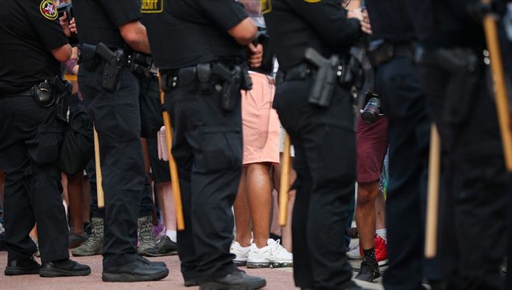 Chicago polisine ilginç yasak: Kaçan insanları yaya olarak takip etmek yok
