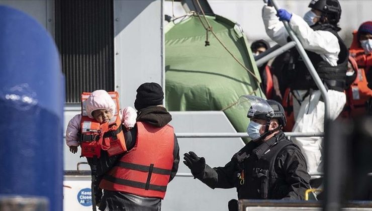 İngiltere’de Yüksek Mahkeme, sığınmacıların Ruanda’ya gönderilebileceğine hükmetti