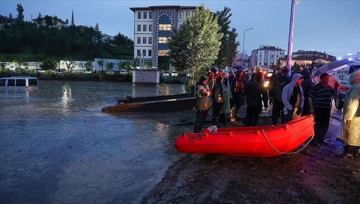 Sel ve su baskını yaşanan Akyurt’ta iki kişi hayatını kaybetti