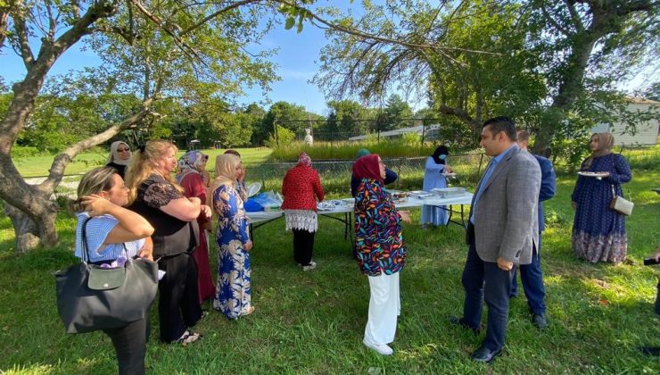 Long Island’da bayram coşkusu