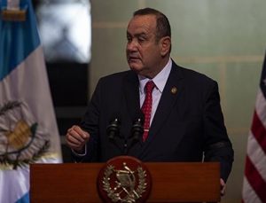 Guatemala Cumhurbaşkanına silahlı saldırı