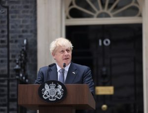 Boris Johnson için flaş iddia: NATO genel sekreterliğine aday olacak