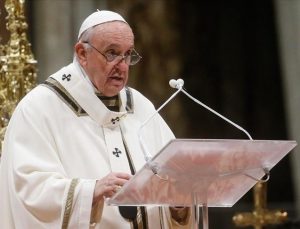 Papa’dan yeni karar: Kadınlar da oy kullanacak