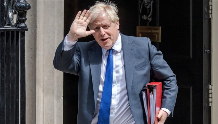 İngiltere’de kriz! Başbakan Boris Johnson istifa etti