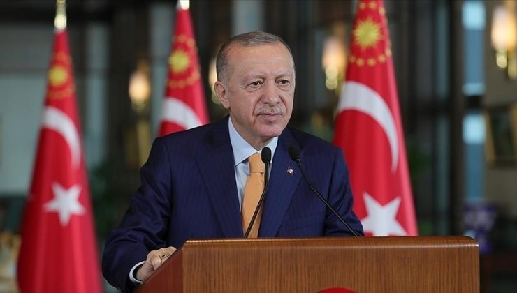 Cumhurbaşkanı Erdoğan: 15 Temmuz gecesi Türkiye’nin asla esir edilemeyeceğini gösterdik