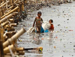 Hindistan’da tek kullanımlık plastik yasağı