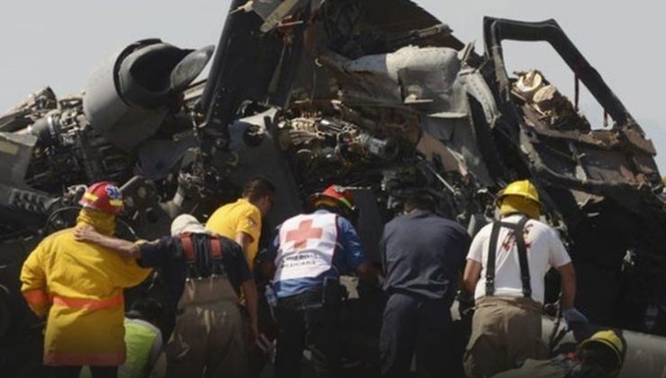 Meksika’da askeri helikopter düştü: 14 ölü