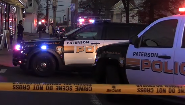 Paterson polisinin silahsız şüpheliyi sırtından vurduğu görüntüler yayınlandı