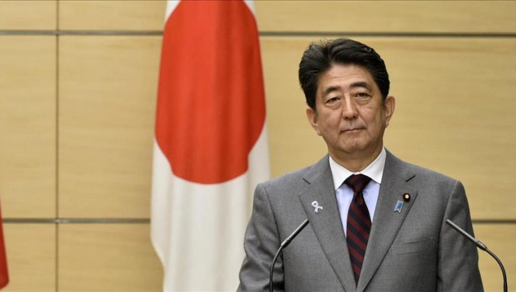 Suikaste uğrayan Japonya eski başbakanı Shinzo Abe hayatını kaybetti