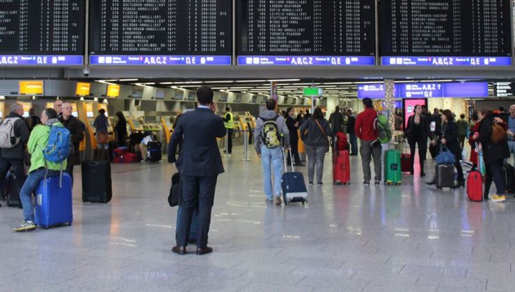 Almanya’da havaalanı kaosu: “Türkiye’den başvuru gelmedi”