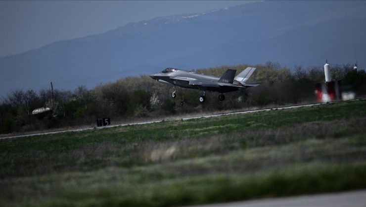 Yunan Savunma Bakanı, ABD Savunma Bakanı Austin’den F-35 savaş uçağı istedi