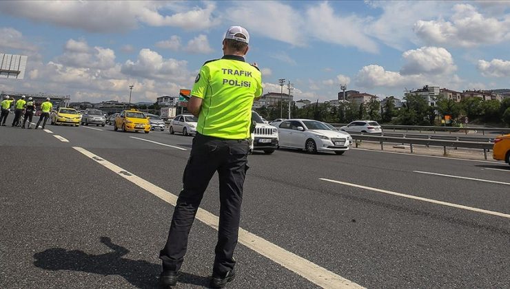 Trafiğin ‘kara noktalarına’ bayramda özel önlem