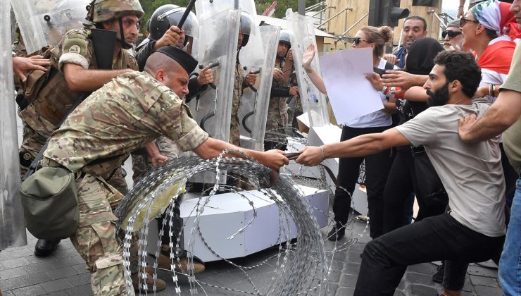 Beyrut Limanı patlamasında yakınlarını kaybedenler davanın ‘uluslararası mahkemelerde’ görülmesini istiyor