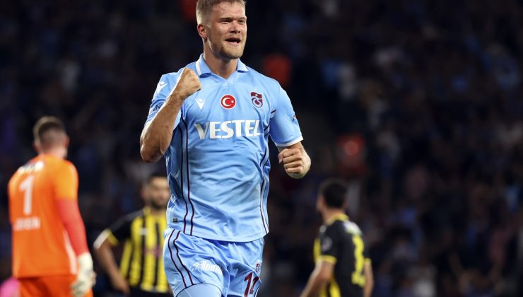 Trabzonspor, İstanbulspor’u kornerlerden avladı: 2-0