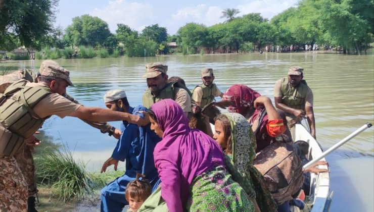 Pakistan’da muson yağmurları nedeniyle ölenlerin sayısı 113’e çıktı