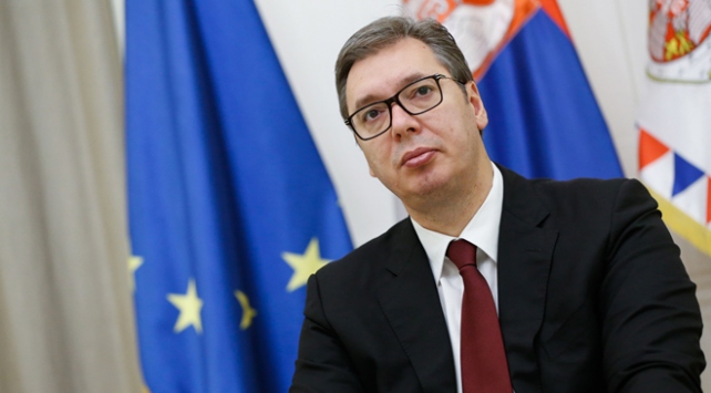 Sırp lider Vucic, yasa dışı silahların “gönüllü” tesliminin yarın başlayacağını duyurdu