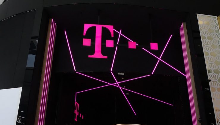 T-Mobile çalışanlarını hackledi, 25 milyon dolar kazandı