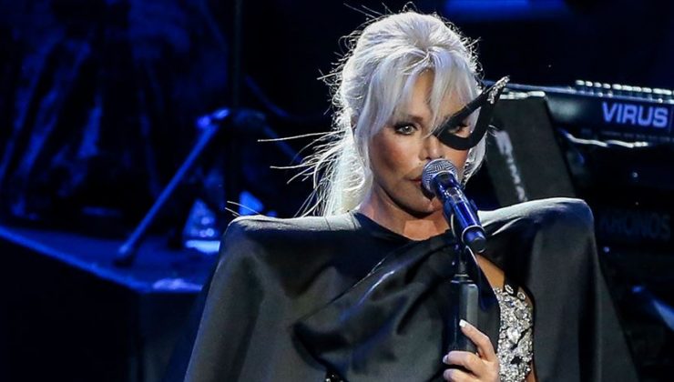 Ajda Pekkan’dan duygu yüklü paylaşım “Sensiz geçen 23 yıl”