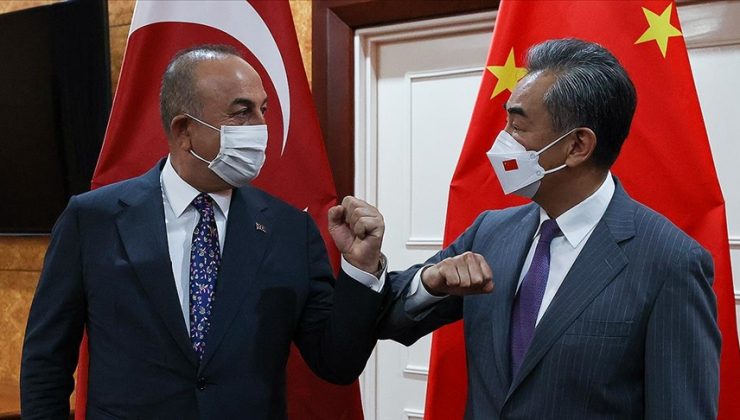Dışişleri Bakanı Çavuşoğlu, Çinli mevkidaşı Vang ile görüştü