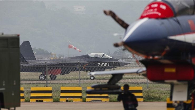 Çin’e ait 27 savaş uçağı Tayvan’ın ‘hava savunma sahasına’ girdi
