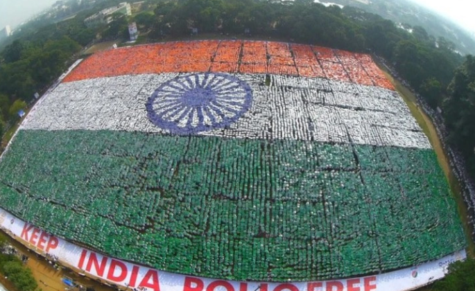 Hindistan’daki dev bayrak Guinness rekoru kırdı