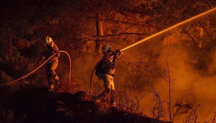 İspanya’nın Aragon bölgesinde çıkan yangından dolayı 1300 kişi tahliye edildi