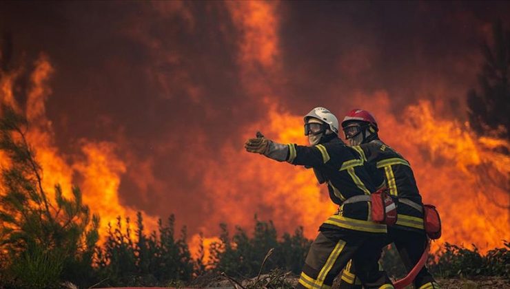 Yüzlerce itfaiyeci Fransa’ya desteğe geldi