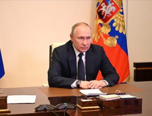 Putin: İslam ülkeleri, adil bir dünya düzeni çabasındaki ortaklarımızdır