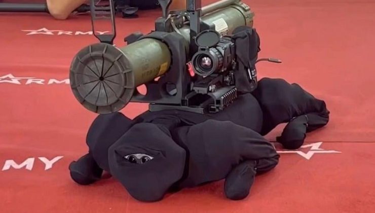 Rusya’nın yeni silahı “robot köpek”