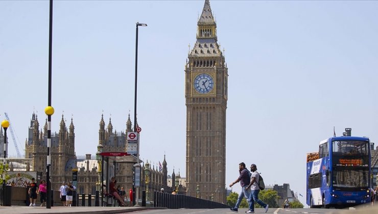 İngiltere’nin önde gelen su şirketlerinden Thames Water “hortum yasağı” uygulayacak