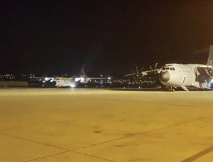 Türkiye’den Pakistan’a iki uçak yardım malzemesi
