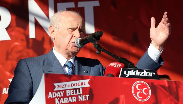 Bahçeli: Tacizlerinizin bedelini misliyle ödetmeye kanımızla, canımızla geliriz