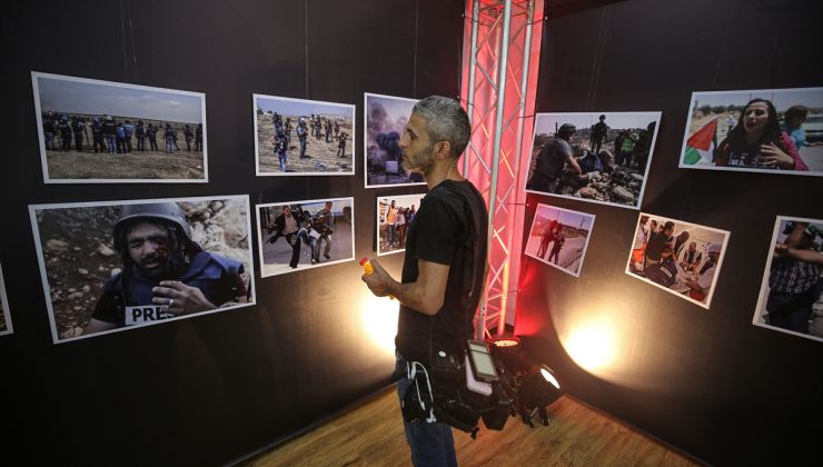 Gazze’de “gazetecilere yönelik İsrail ihlallerini” belgeleyen fotoğraf sergisi açıldı